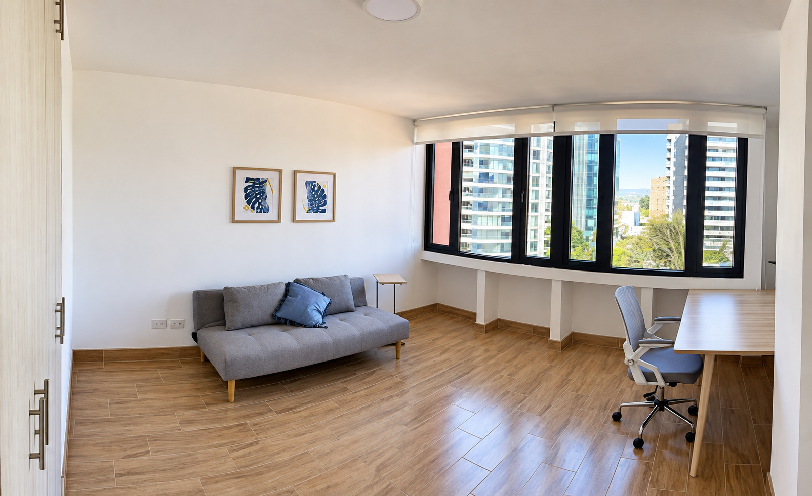 Cuarto de servicio o estudio del apartamento Villa Real